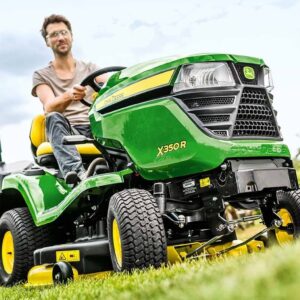 Cortacésped con operador a bordo X350R - John Deere