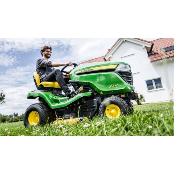 Cortacésped con operador a bordo X370 - John Deere