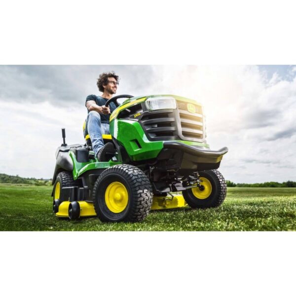 Cortacésped con operador a bordo X167R - John Deere