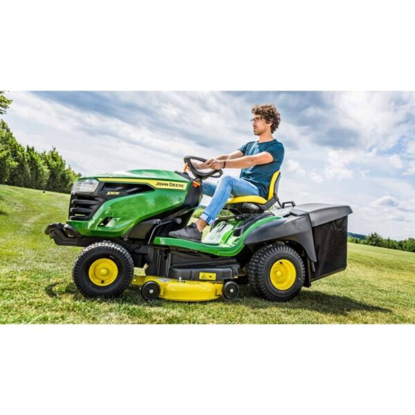 Cortacésped con operador a bordo X167R - John Deere